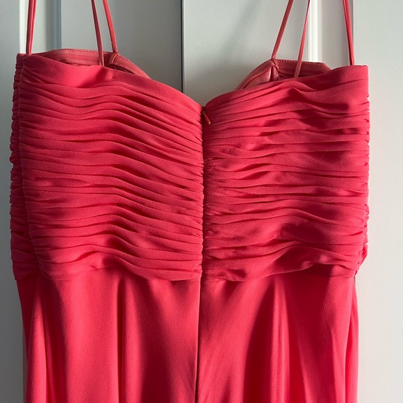 LM Collection Formal Dress - Picture 3 of 8